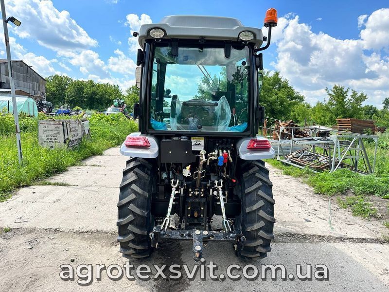 Минитрактор с кабиной СКАУТ TY-404С с компрессором на широких колесах 134 фото