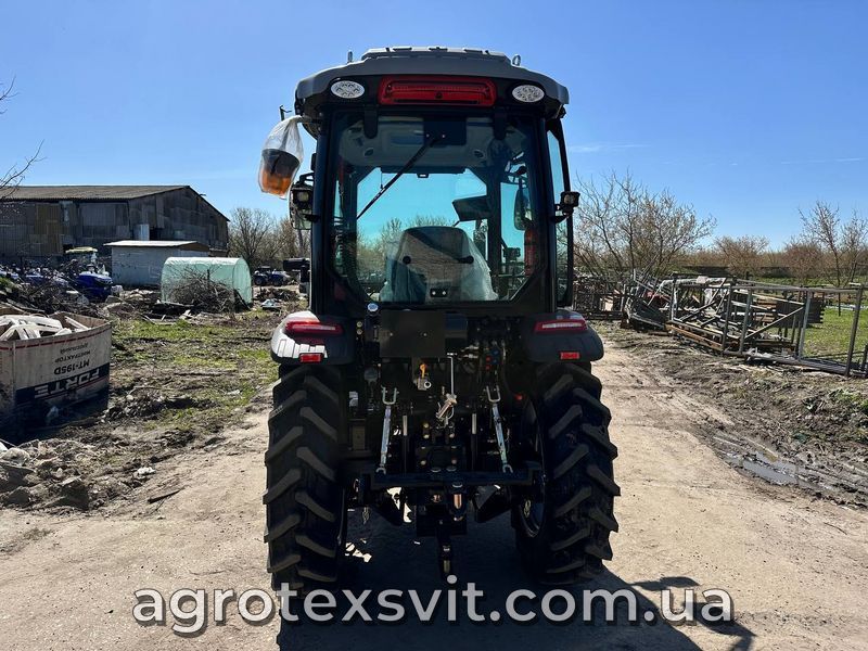 Мінітрактор з кабіною СКАУТ ТЕ-504С RED 139 фото
