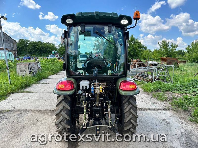 Мінітрактор з кабіною KENTAVR 404 SCU з пластиковими органайзерами 1075 фото
